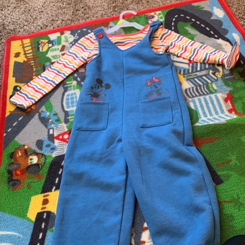 Minnie Mouse 2 piece set
